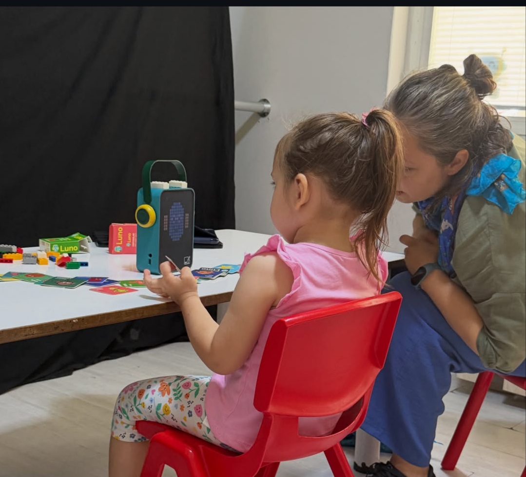 Children exploring LunoBox together